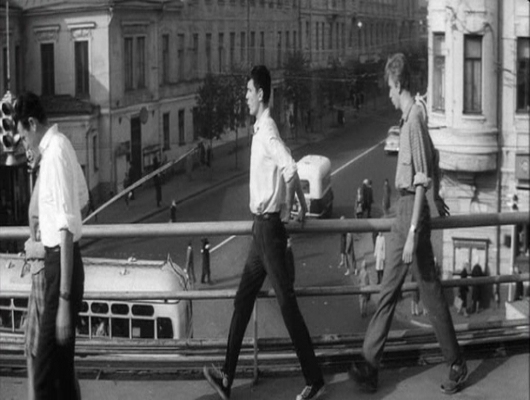 Я шагаю по Москве - Коля и Володя гуляют